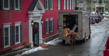 Efficiently Move Your Items with Breezy Movers