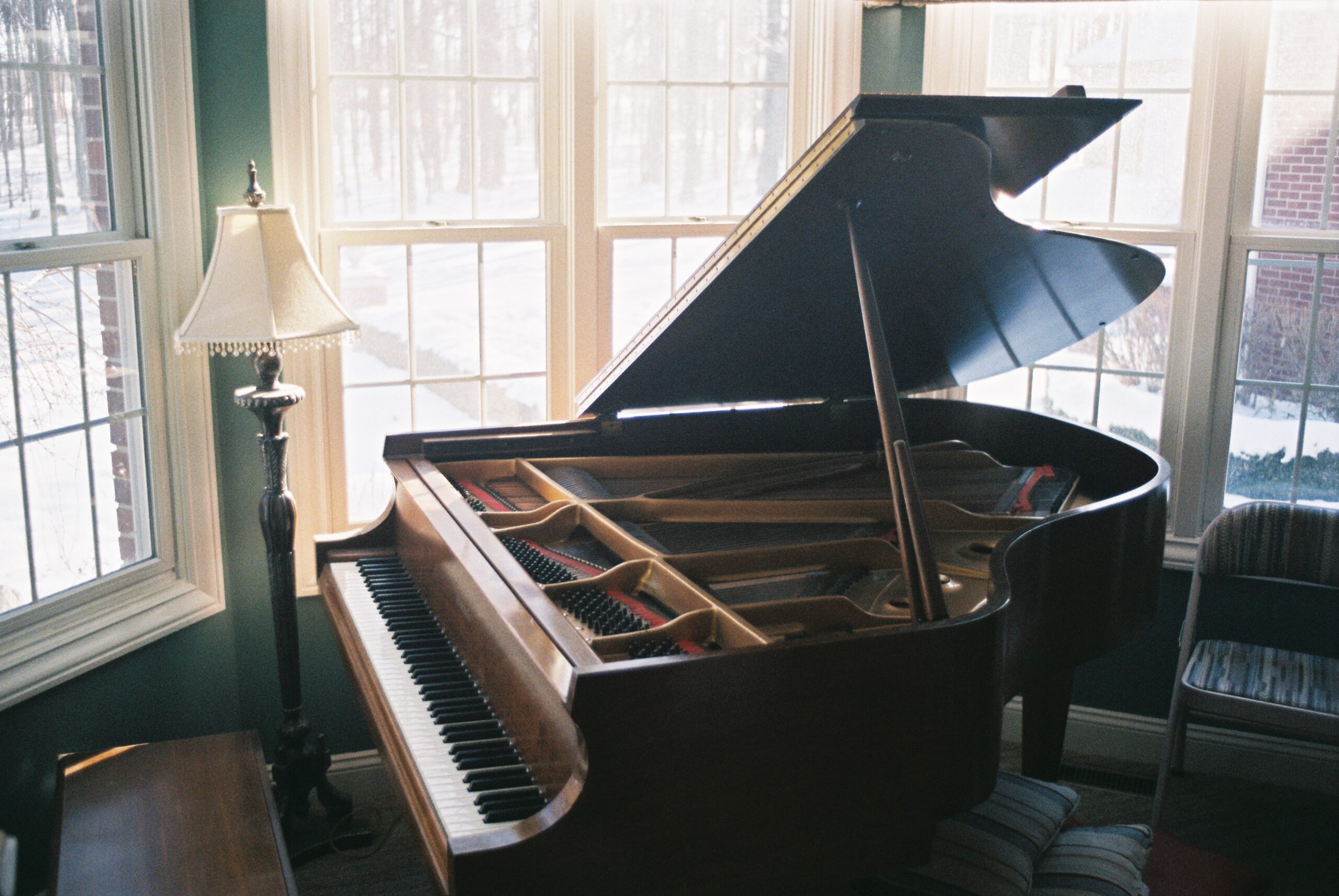 Get the Perfect Pitch with Professional Piano Moving Services