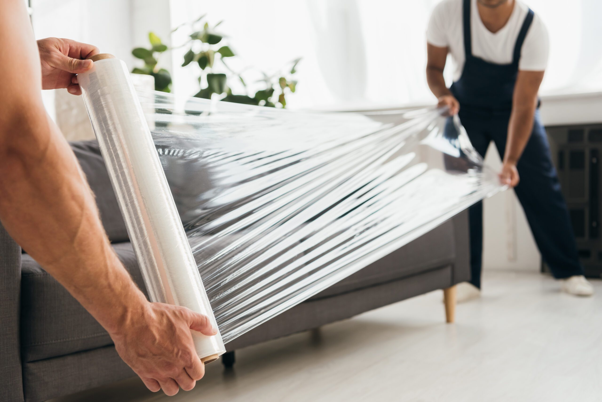 Is It Worth It to Hire Professional Movers?