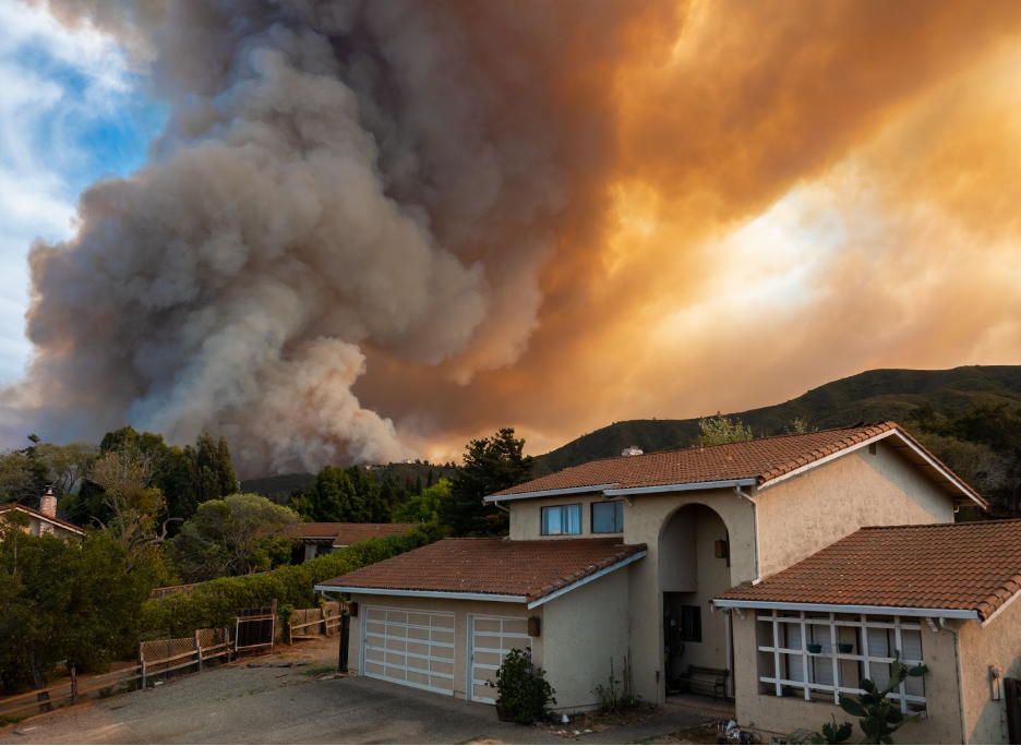 A house near a California wildfire.